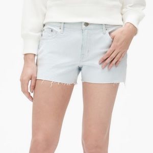 GAP factory mid rise 3” stripe denim shorts